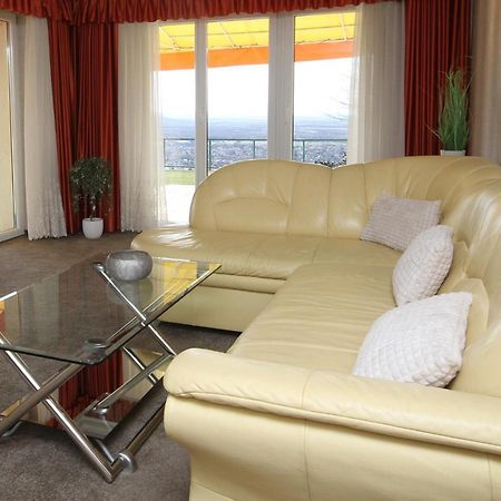 Astra Apartman Tatabánya Εξωτερικό φωτογραφία
